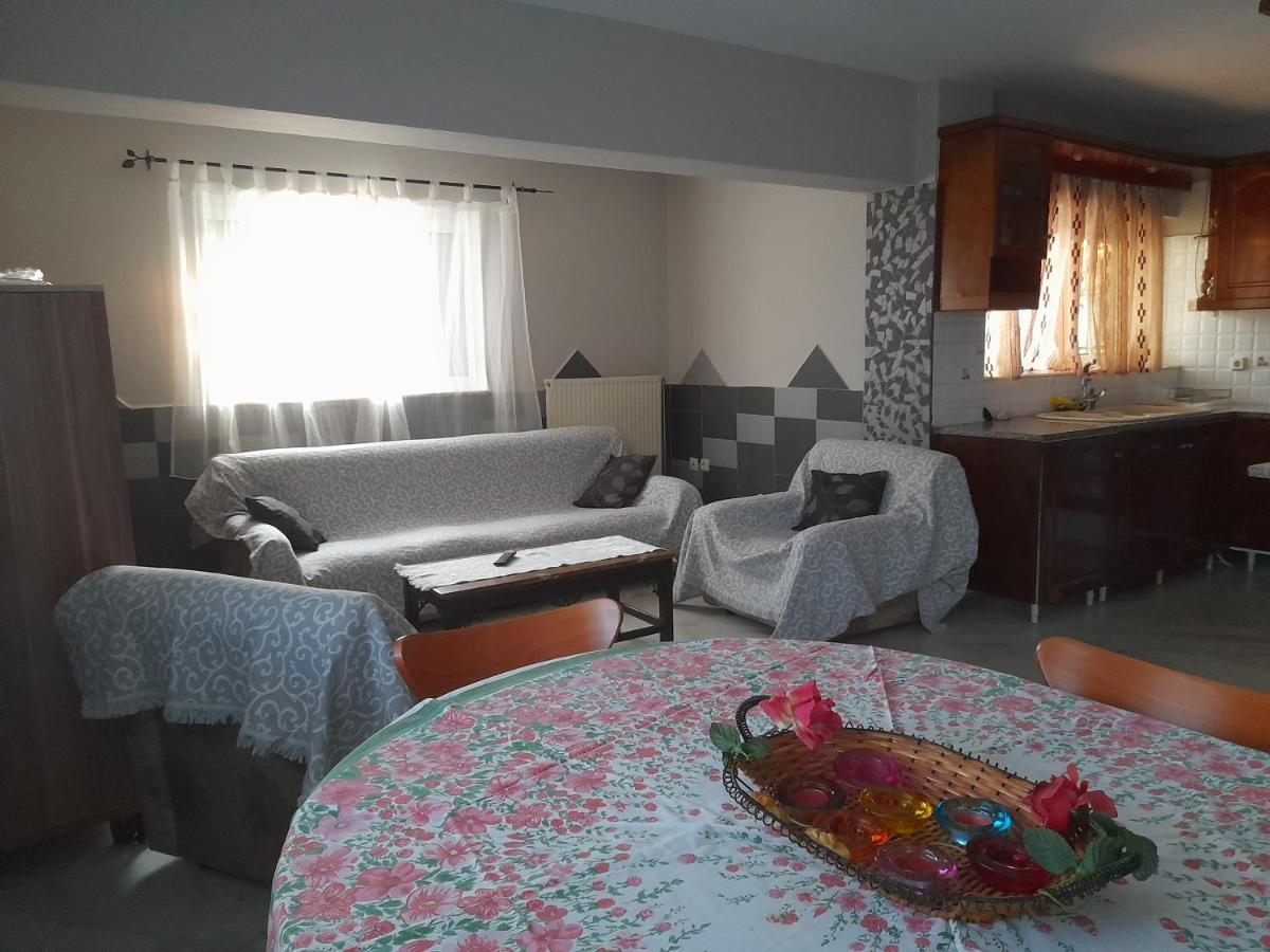 Maria'S House Kineta Villa Megara Ngoại thất bức ảnh
